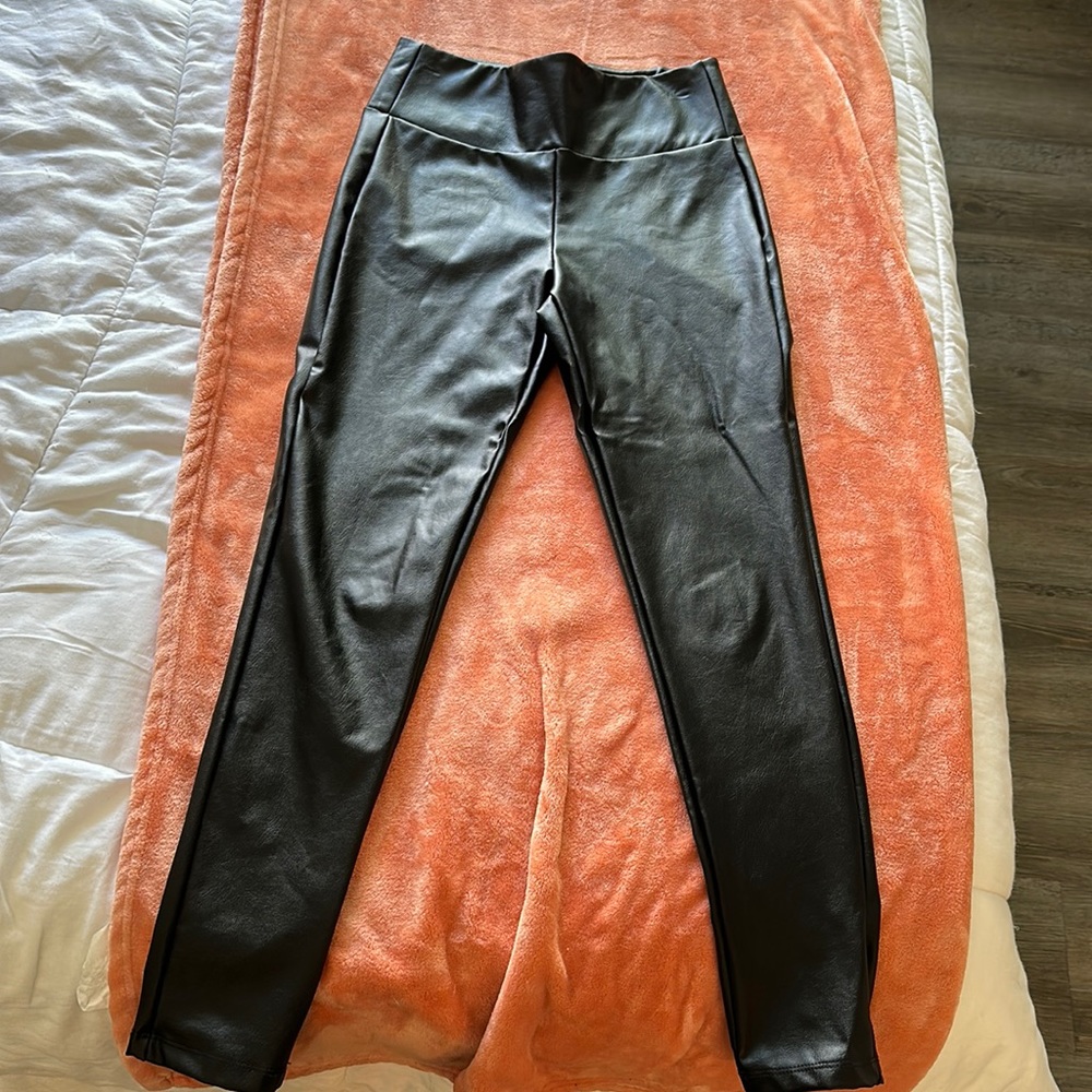 Kendall + kylie leather legging/pants